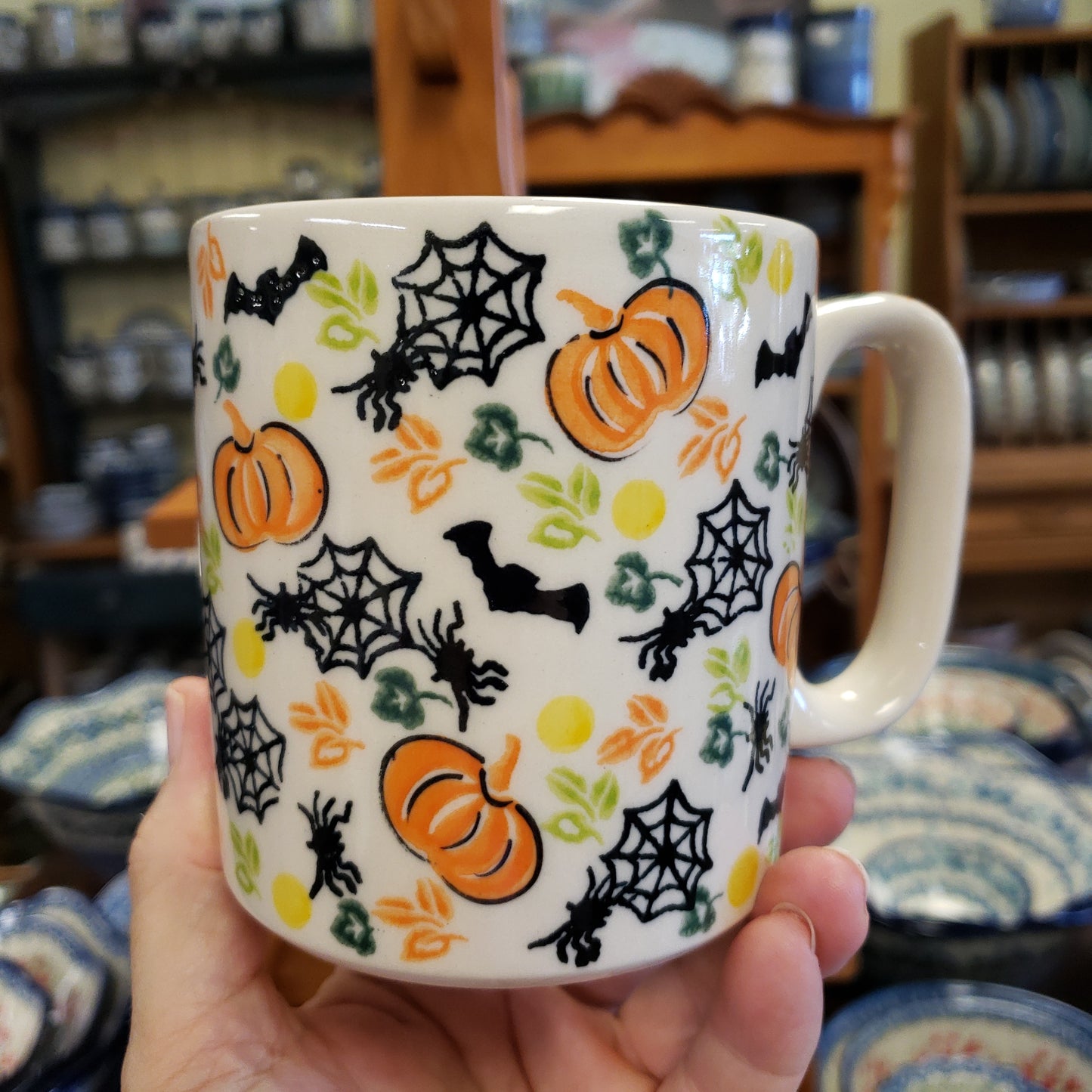 Mug ~ 12oz. bats spiders V055VC342 ~  PF0323