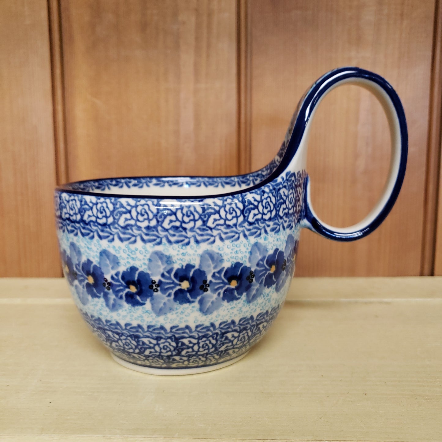 Bowl w/ Loop Handle ~ 16 oz 845-U3639 U3