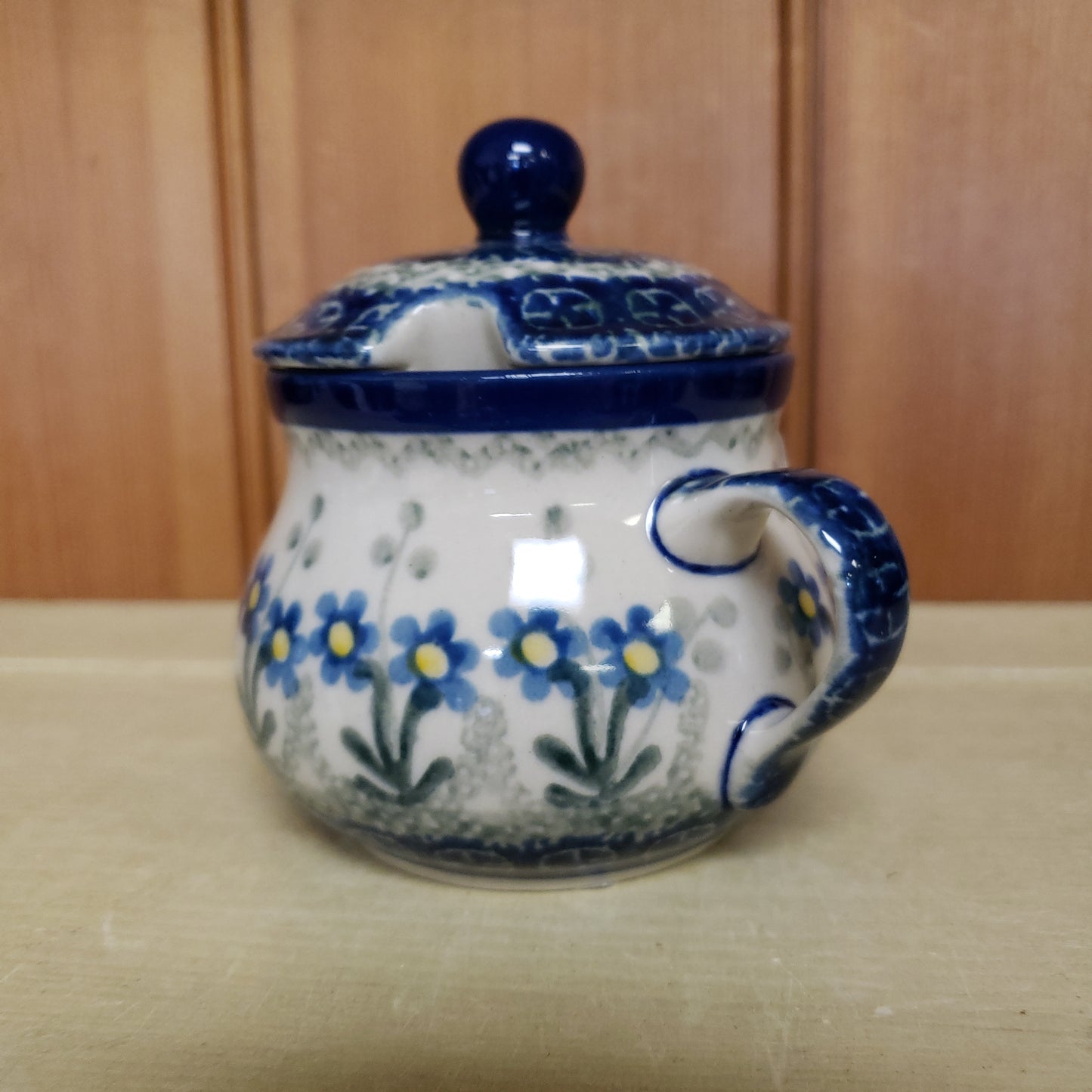 Sugar Bowl ~ 7 oz 35-0614X Blue Spring Daisy