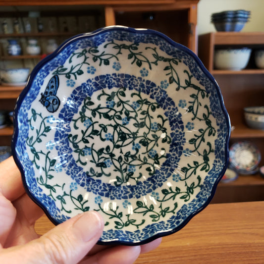 Bowl ~ Scalloped ~ 4.5" 23-1934X ~ Terrace Butterfly pf0424