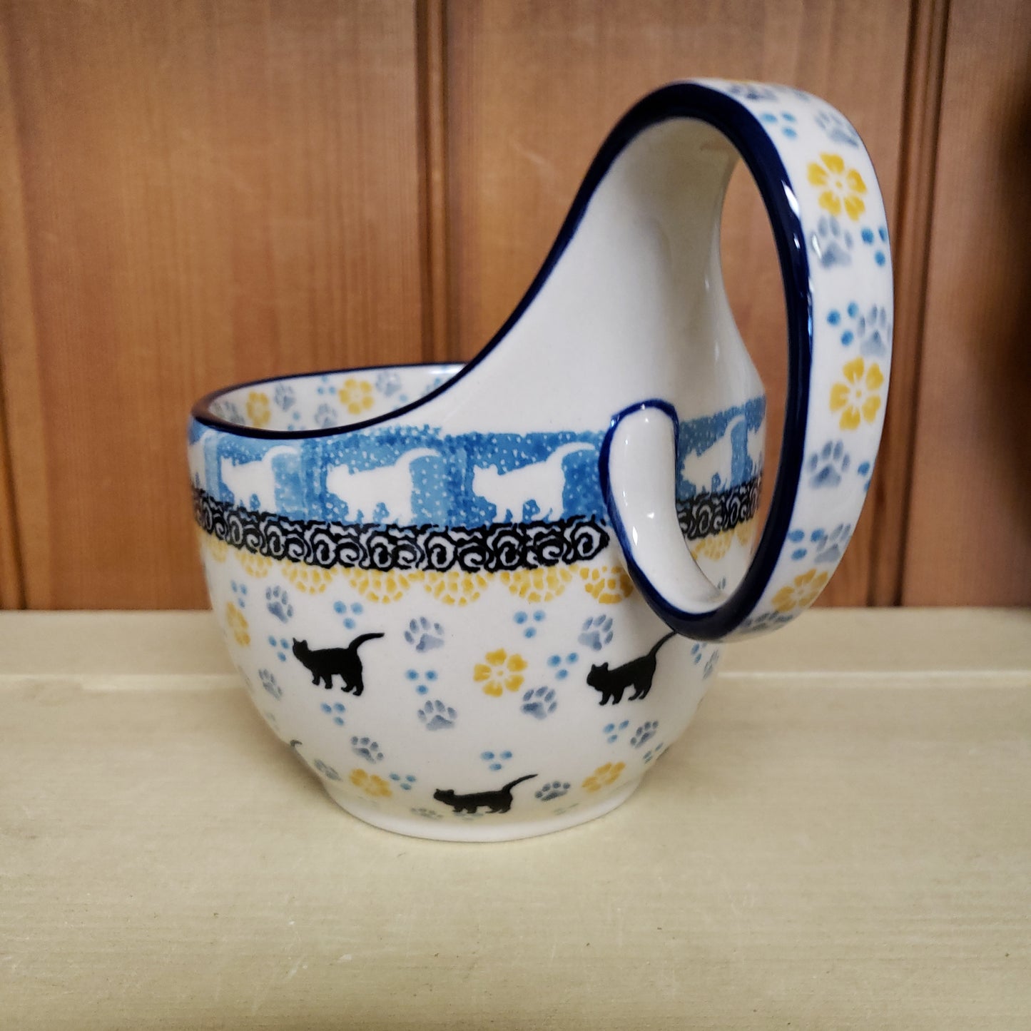 Bowl w/ Loop Handle ~ 16 oz 845-2153X ~ Purr Snickety pf0424