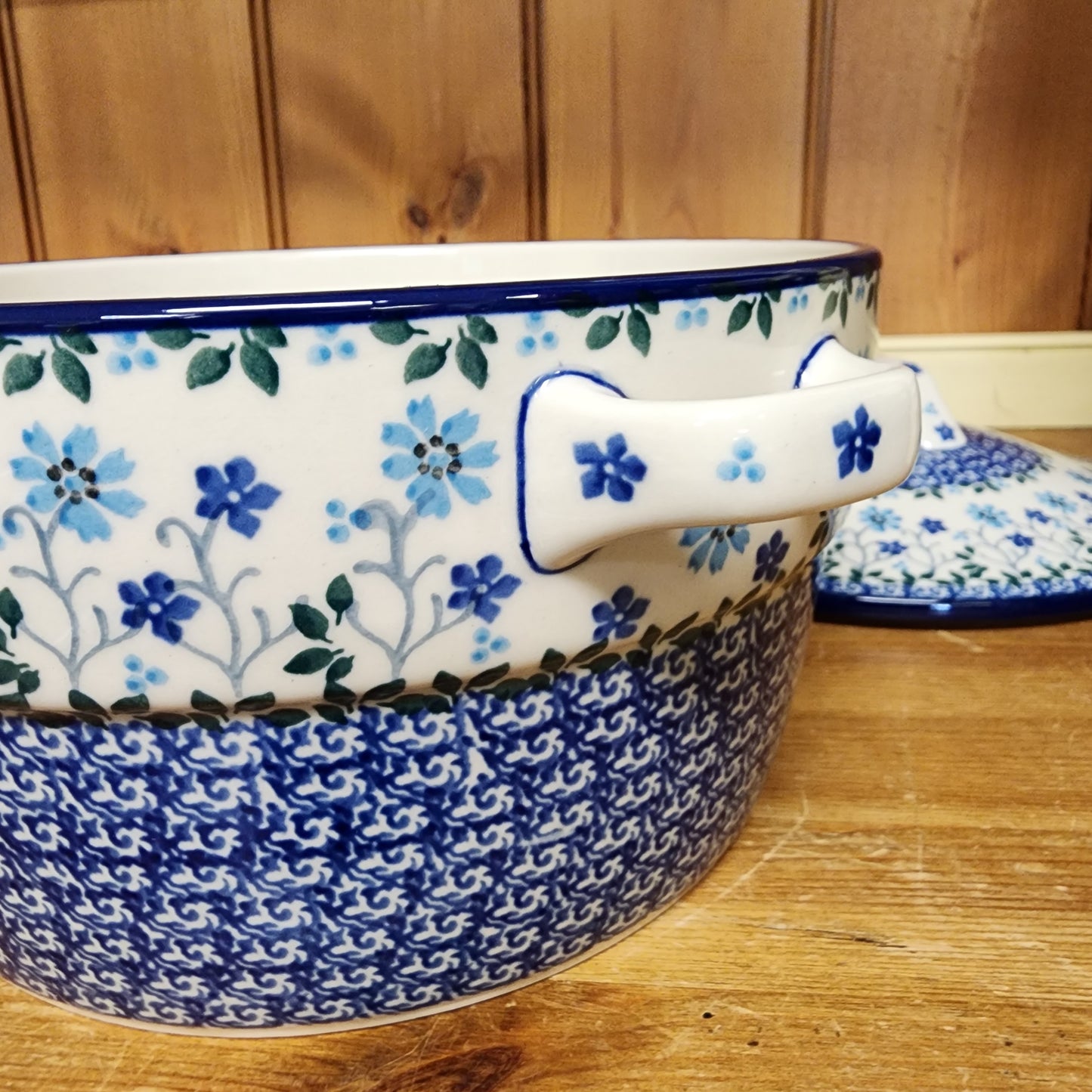 Covered Casserole (2 qt) 278-2785X  Georgia Blue Covered Baker   pf0608