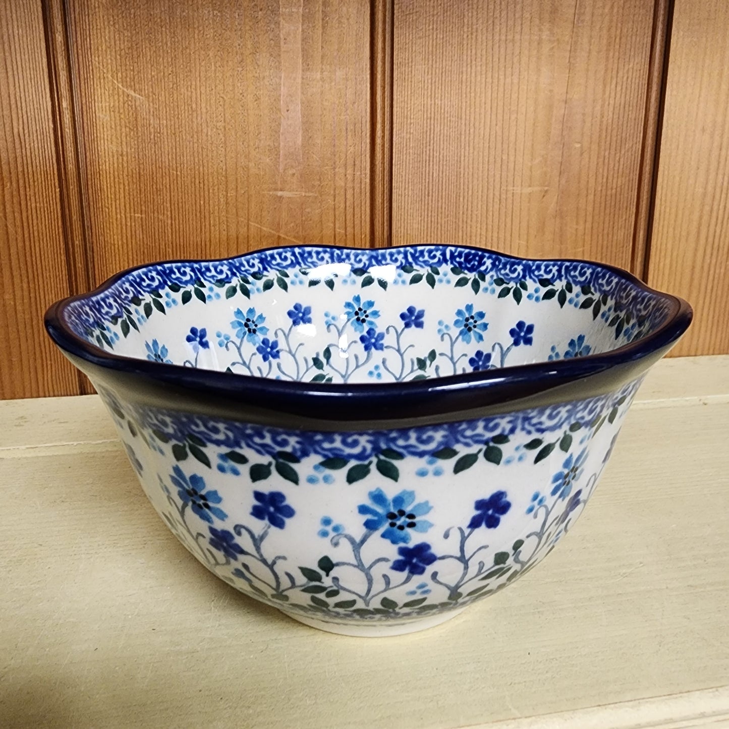 Bowl ~ Wavy Edge ~ 5.75" A54-2785X  Georgia Blue pf0608