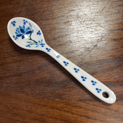 Spoon ~ Small ~ 5.25" 592-2524X  Clover Fields pf0608