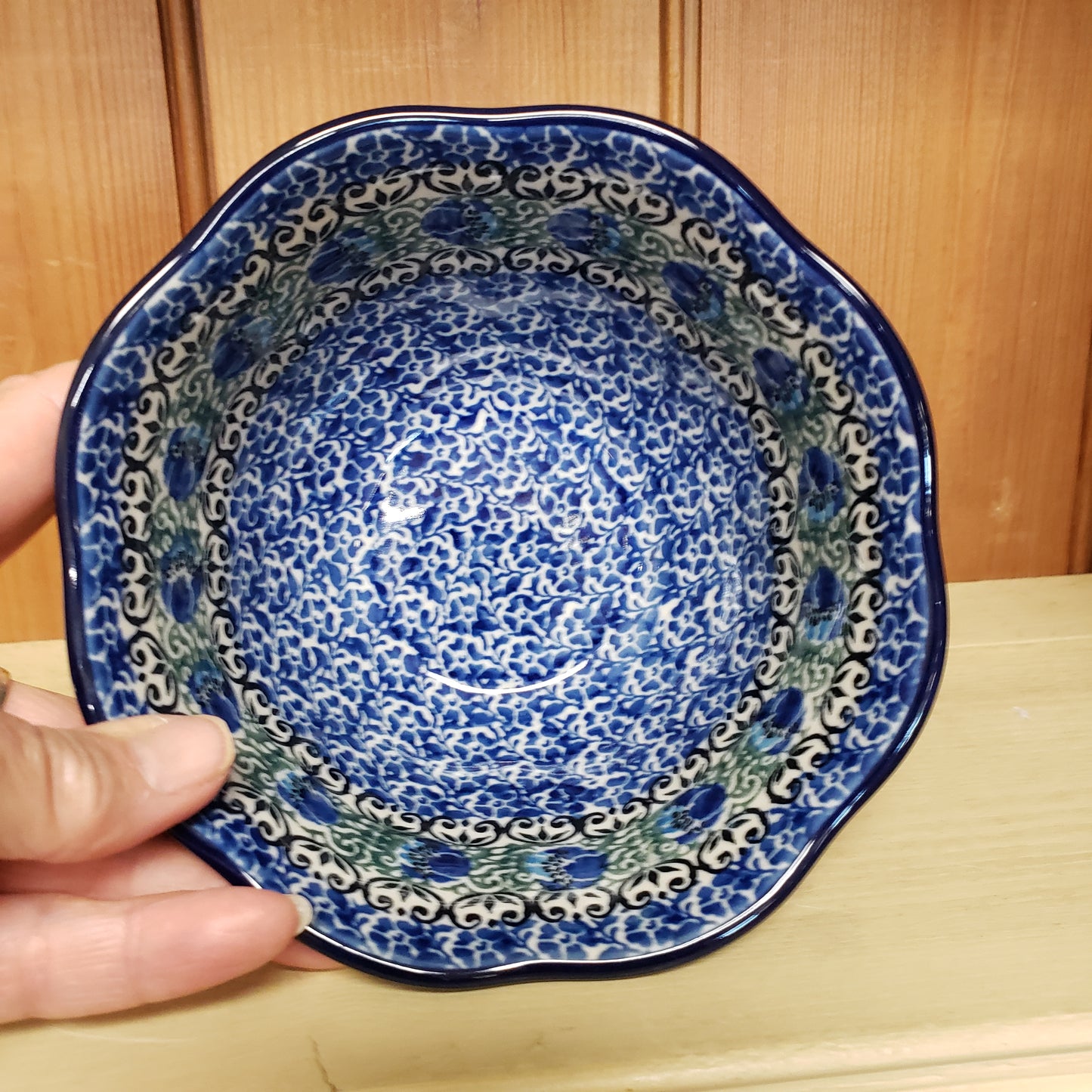 Bowl ~ Wavy Edge ~ 5.75" A54-1513X  Peacock Feather pf0608