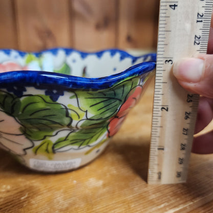 Bowl Wavy Small 6" ART 2 Butterfly