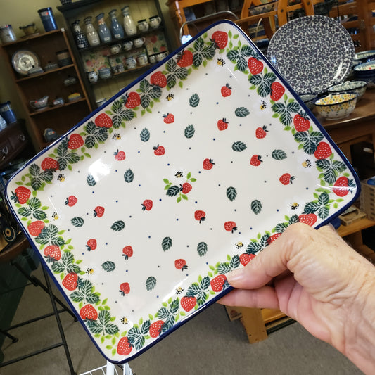 Platter ~ Rectangular ~ 9.5" 111-2709x Strawberry field