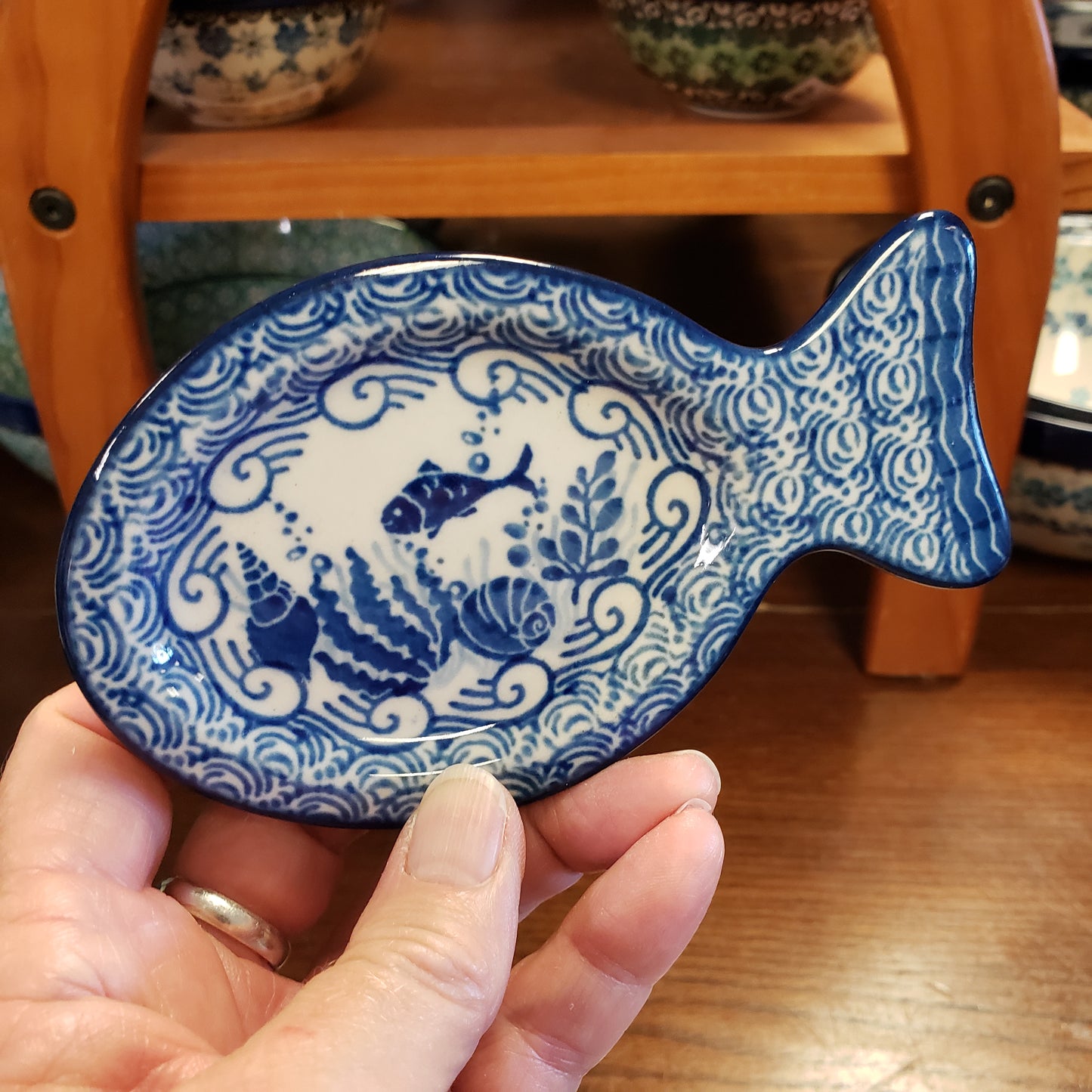 Fish shaped plate 4" B47-U5096