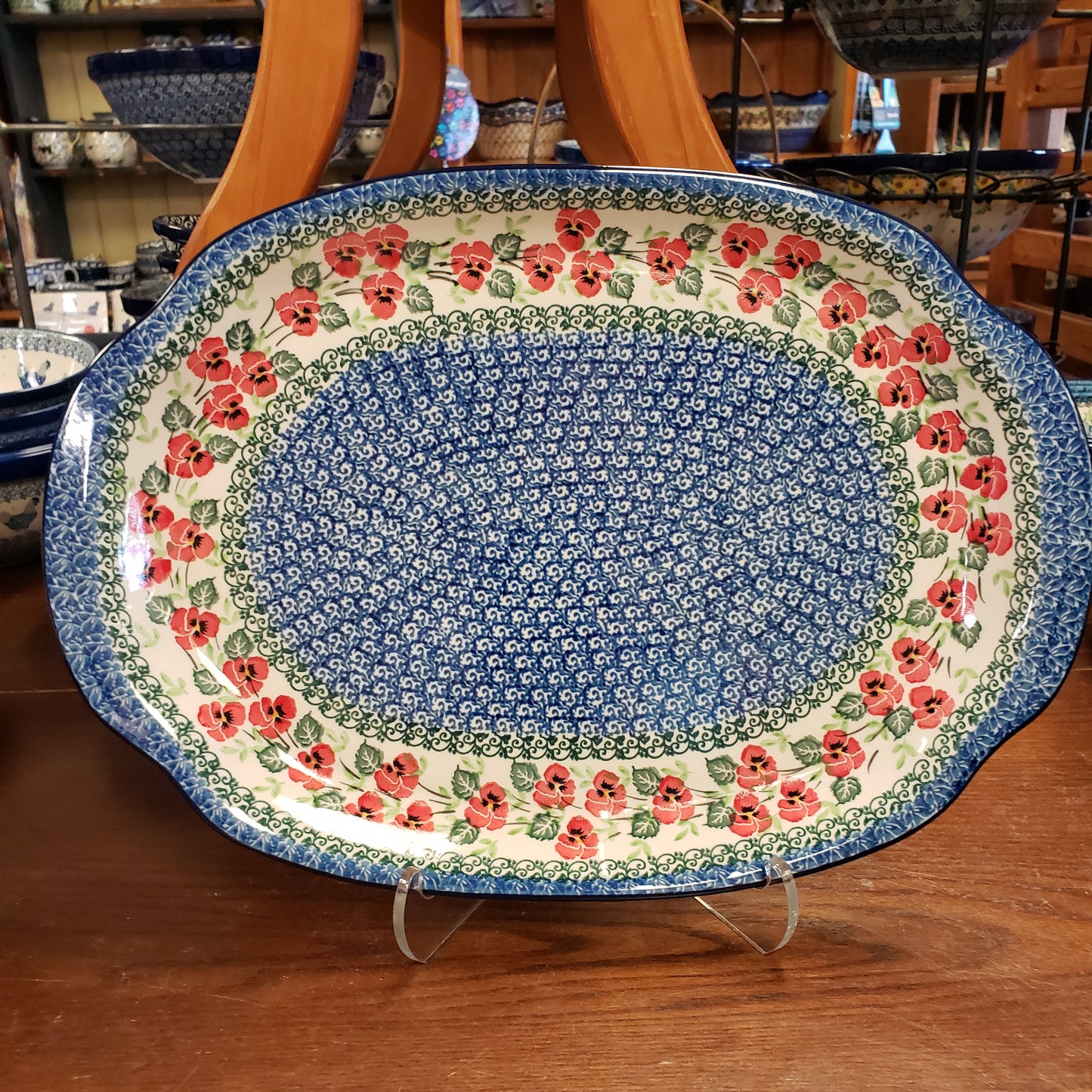 Platter   Oval   11.5" x 15.5"  2538X ~ Red Pansy  PF1024