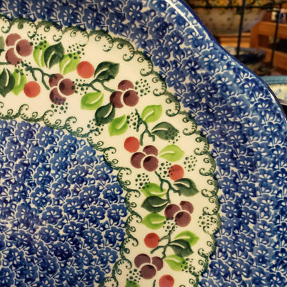 Platter   Oval   11.5" x 15.5"  1418X ~ Burgandy Berry Blue  PF1024