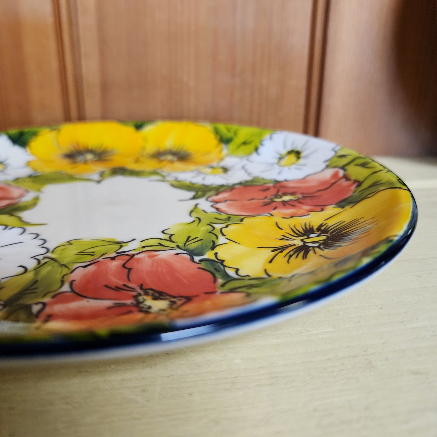 Plate ~ 7.5"Yellow red white Moja dessert plate