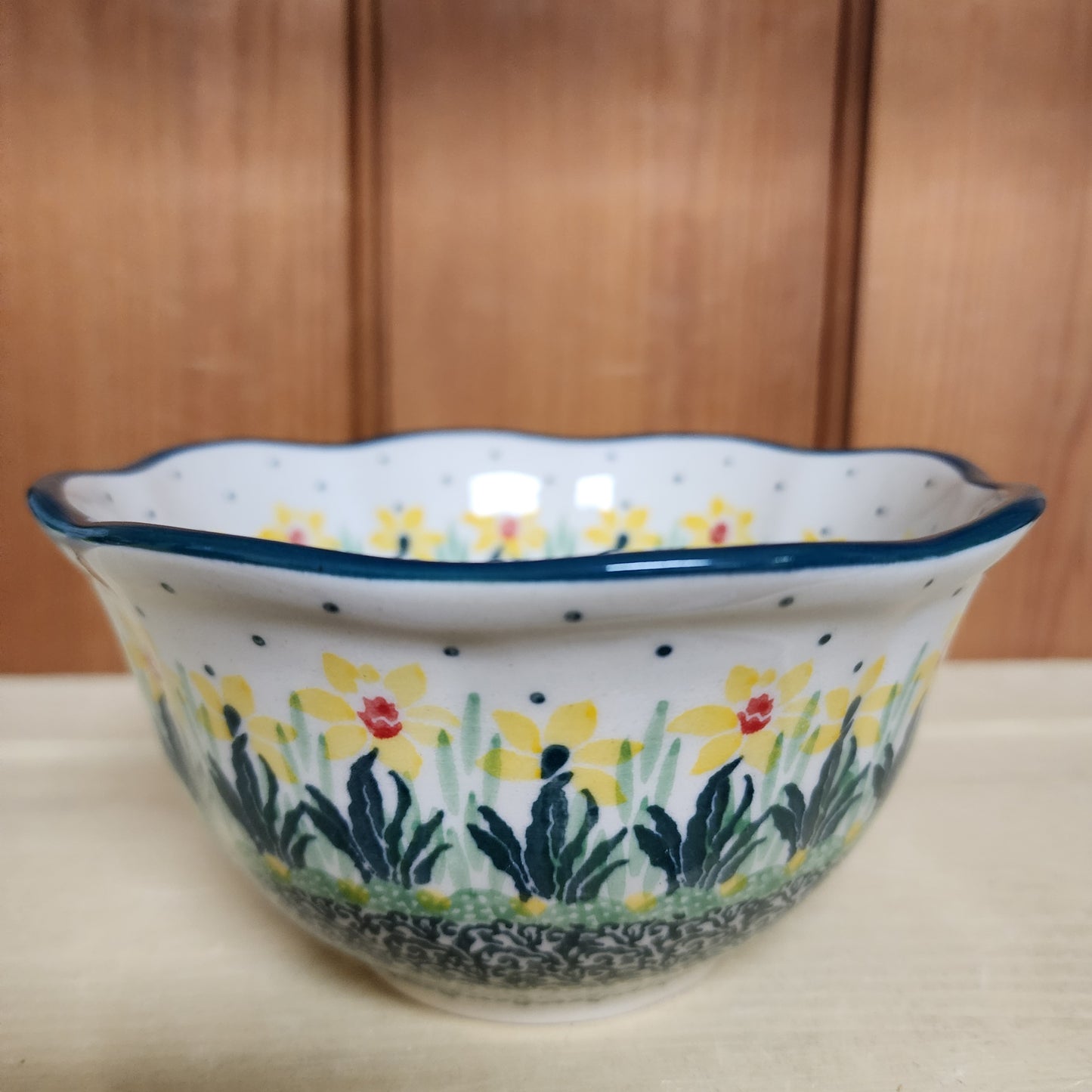 Bowl   Wavy Edge   5.75"  2777Q ~ Daffodil  PF1024