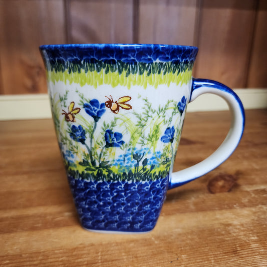 Mug ~ Bees blue  8 oz