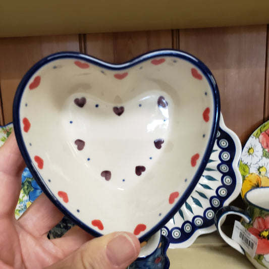 Bowl   Heart Shaped Ramekin   4" x 4"  2108X ~ Love Struck  PF1024