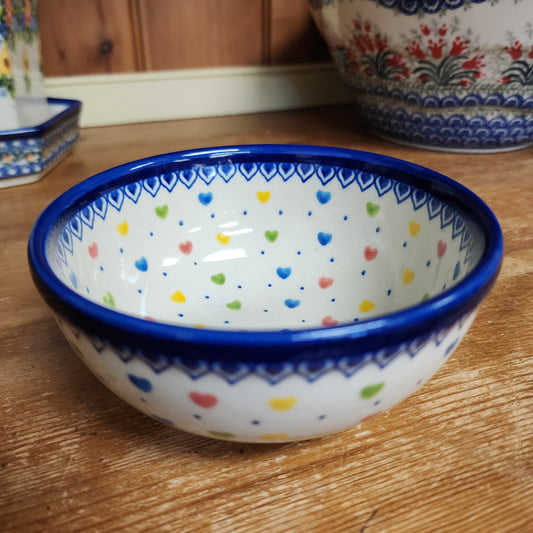 Bowl ~ 5" hearts 12 oz