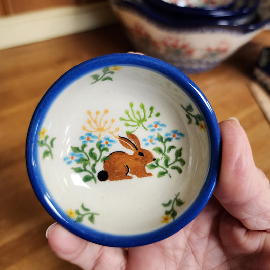 Bowl ~ 2 3/4" mini bunny